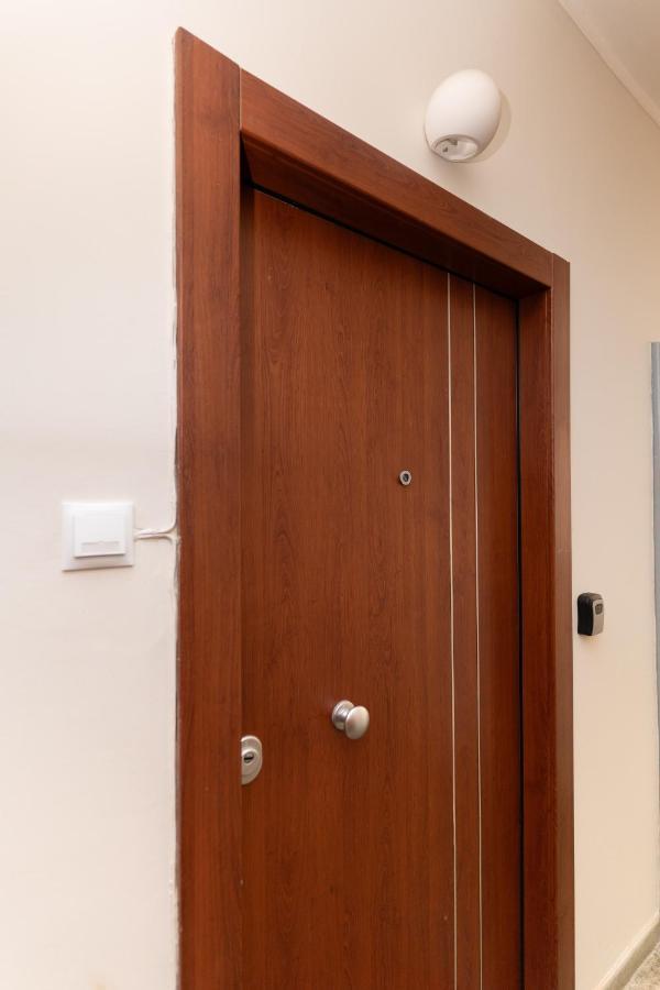 Modern Apartment, Short Walk To Acropolis Sites Αθήνα Εξωτερικό φωτογραφία